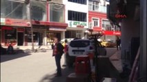 Yüksekova'da Silah Sesleri Duyuldu Olay Yerine Çok Sayıda Ambulans Sevk Edildi-3