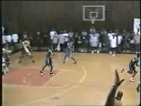 Vince Carter - The Best Dunk At School