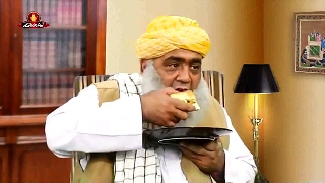 Imran Khan interviewed by Maulana Fazlur Rehman