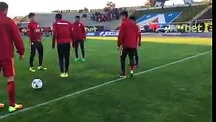 14 yaşındaki genç oyuncumuz Mustafa Kapı da Levski Sofya maçı kadrosunda yer alıyor.