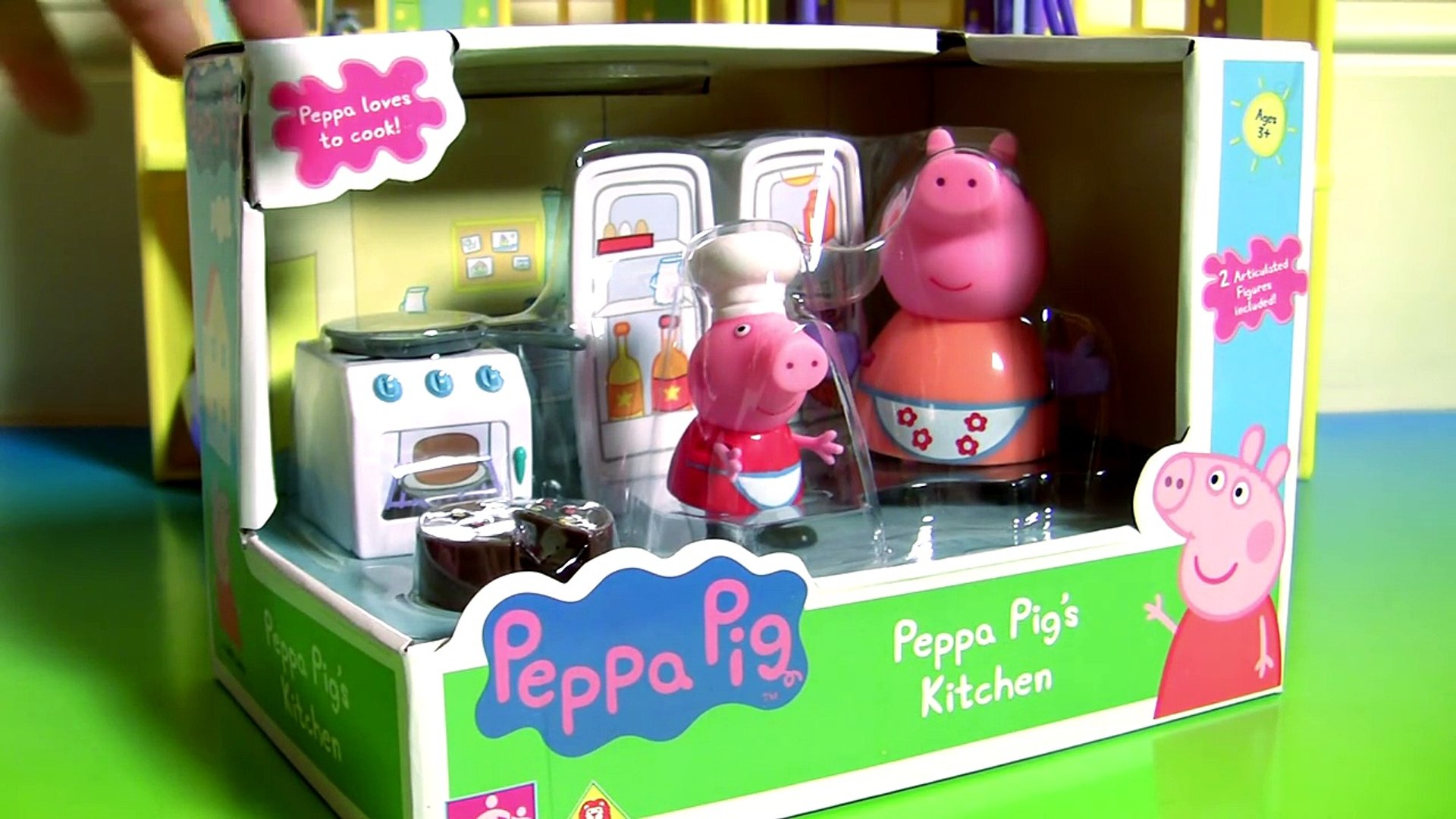 ⁣Chef Peppa Pig Cooking and Baking Cakes in Peppa Pig Microwave Oven Toy Play Doh Food Toys Surprise