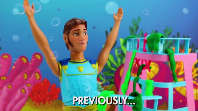 Should Frozen Elsa & Kristoff Get Married? With Frozen Anna and Hans. DisneyToysFan