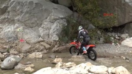 Red Bull Sea To Sky'ın Kazananı Lars Enöckl Oldu