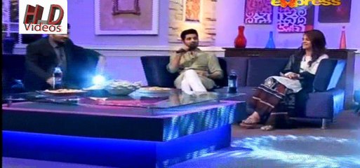 zara chahra to dikhao in bas kar do bas