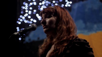 Passenger - Let Her Go (Official Video)