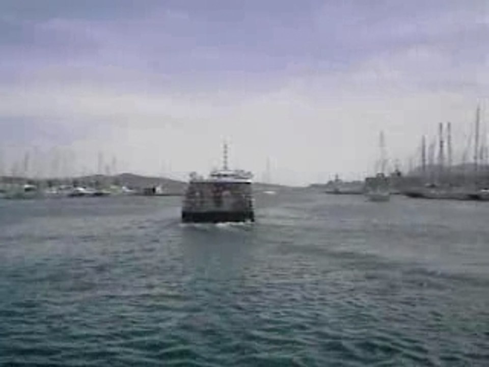 Départ pour une croisière en Mer
