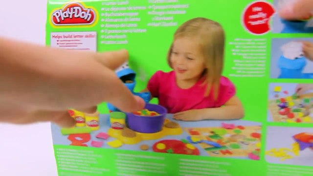Play Doh Cookie Monster Letter Lunch Mold Cookies Sesame Street Playset playdo toy