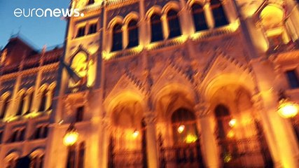 Suspenden el mayor diario de Hungría, crítico al Gobierno de Orbán