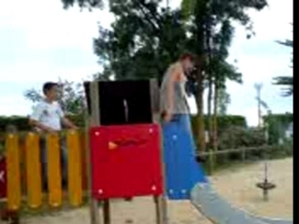 Benji chute