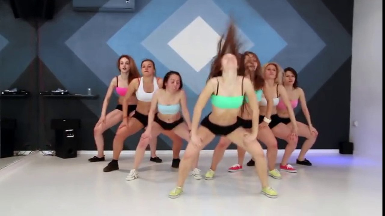 TWERK choreo by Shoshina Katerina #пашатынестойживешь   Buzz Trillington - Down on me