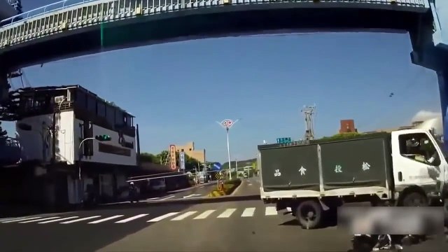 World's Most Dangerous Car Accident | Live Road Accidents | Real Video