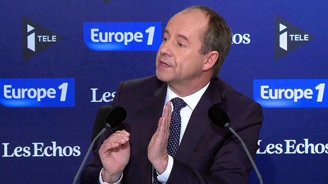 Jean-Jacques Urvoas : "Je propose de faire un livre blanc" sur la situation des prisons