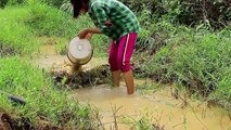 Cambodia Traditional Fishing - Beautiful Girl Fishing - Fishing at Battambang (P5)