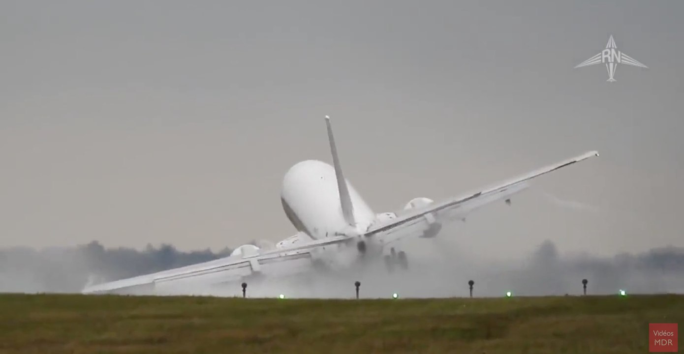 Vents violents à Prague : un Boeing a frôlé la catastrophe à l'atterrissage