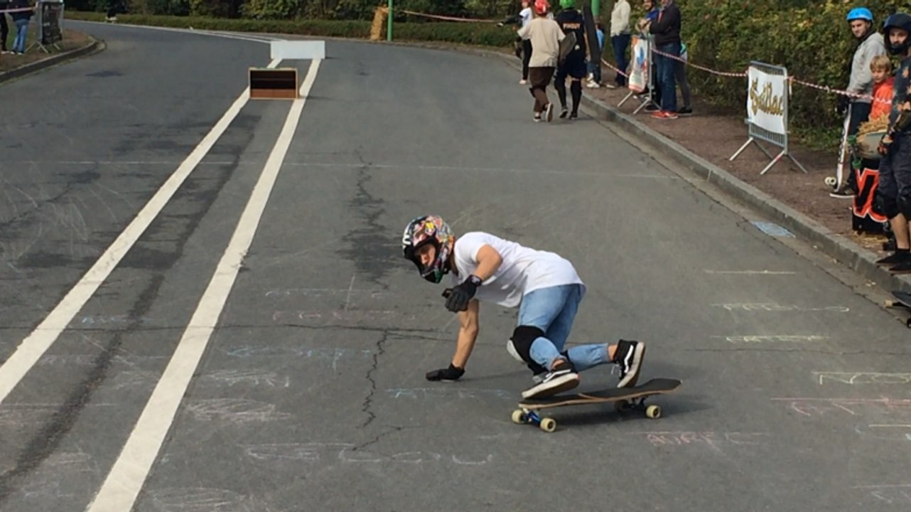 Démonstrations et initiations au longboard