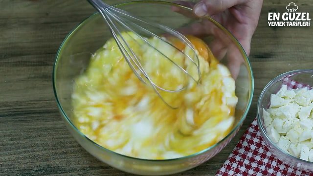 İrmikli Börek Tarifi - En Güzel Yemek Tarifleri | En güzel Yemek Tarifleri