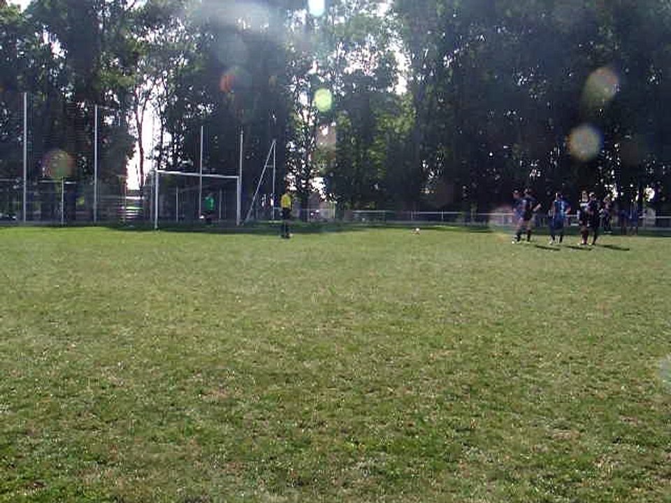 Le penalty de Thibaut 2 a 0 contre Villers bretonneux