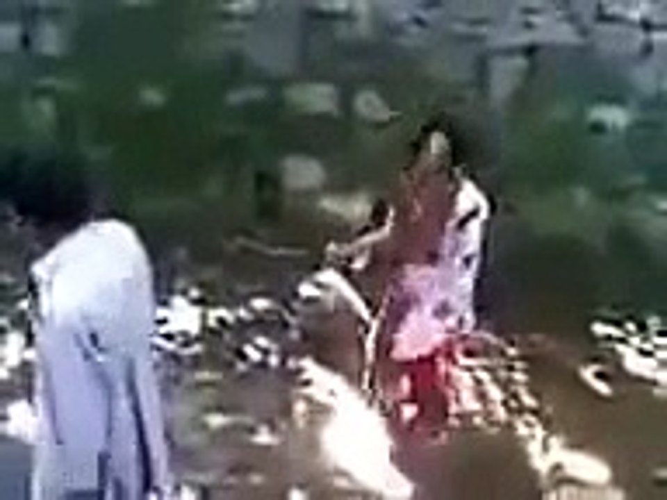 Pashto Local Boy And Girl Kissing Fight Video