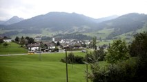 _DSC3600  Neu St. Johann dans les Alpes suisses, les Churfirsten 2300m, vue panoramique