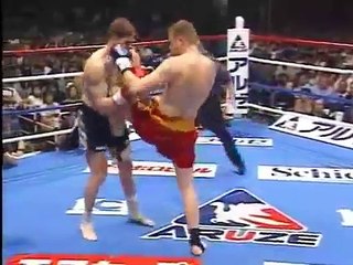 ・・ちょｗｗマジパネェｗｗ完膚なきまでにメッタ打ち！！K 1 WGP KO／ダウンシーン50連発!!　 隆盛期編・・