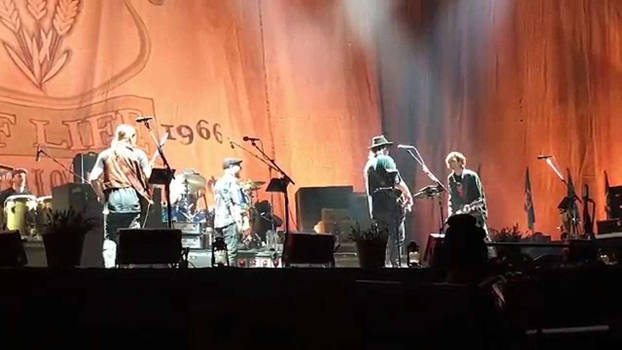 Neil Young Promise of the Real - Rockin in the free world - Desert Trip - Indio Ca October 8 2016