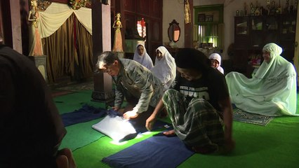 En Indonésie, haro sur les transgenres