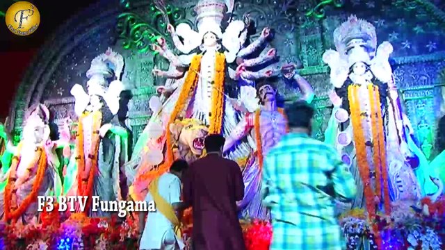 RANBIR KAPOOR & OTHERS ATTEND NORTH BOMBAY SARBOJANIN DURGA PUJA