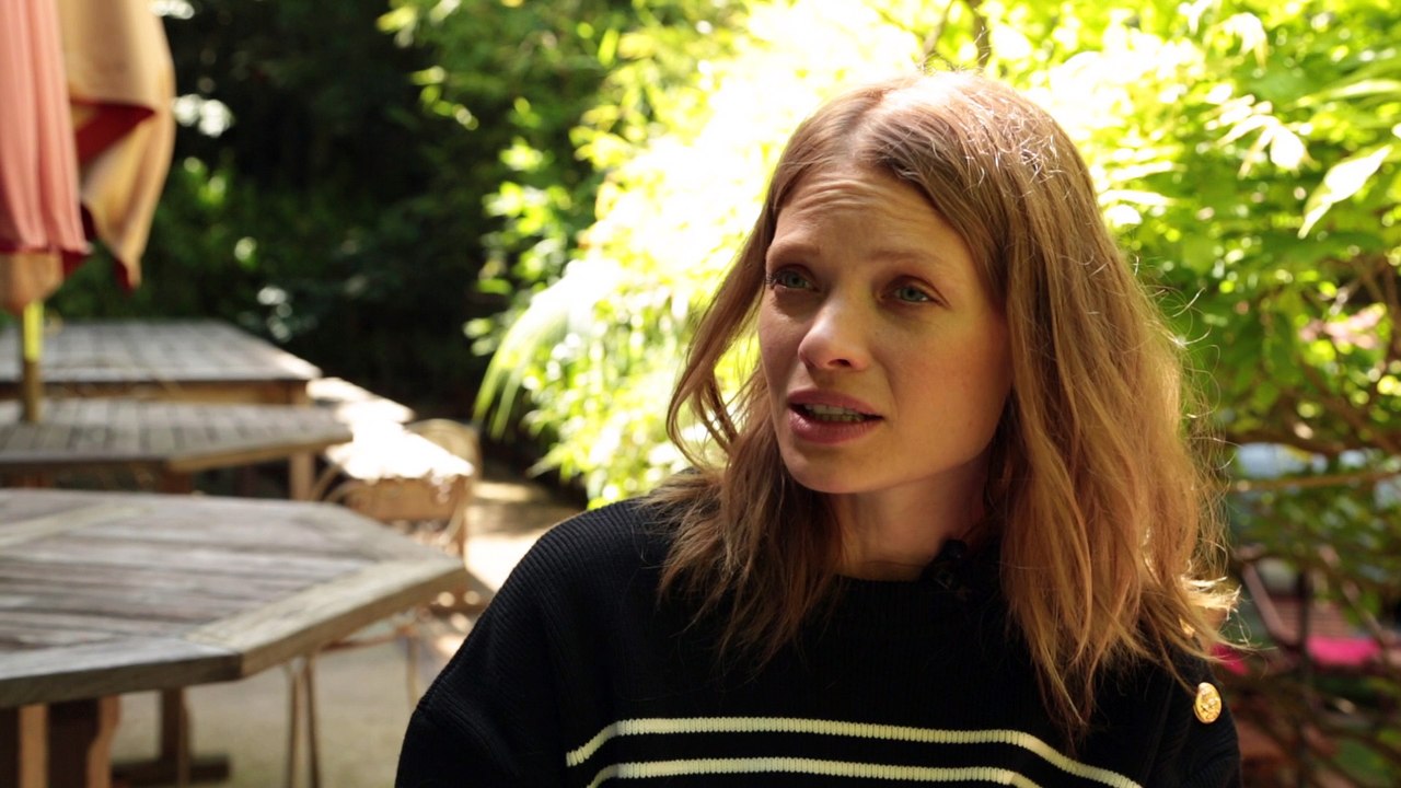 Interview "Allongez-vous" avec Mélanie Thierry