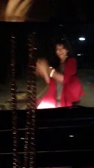 Hot Girl Dancing Daru Peeke On Highway