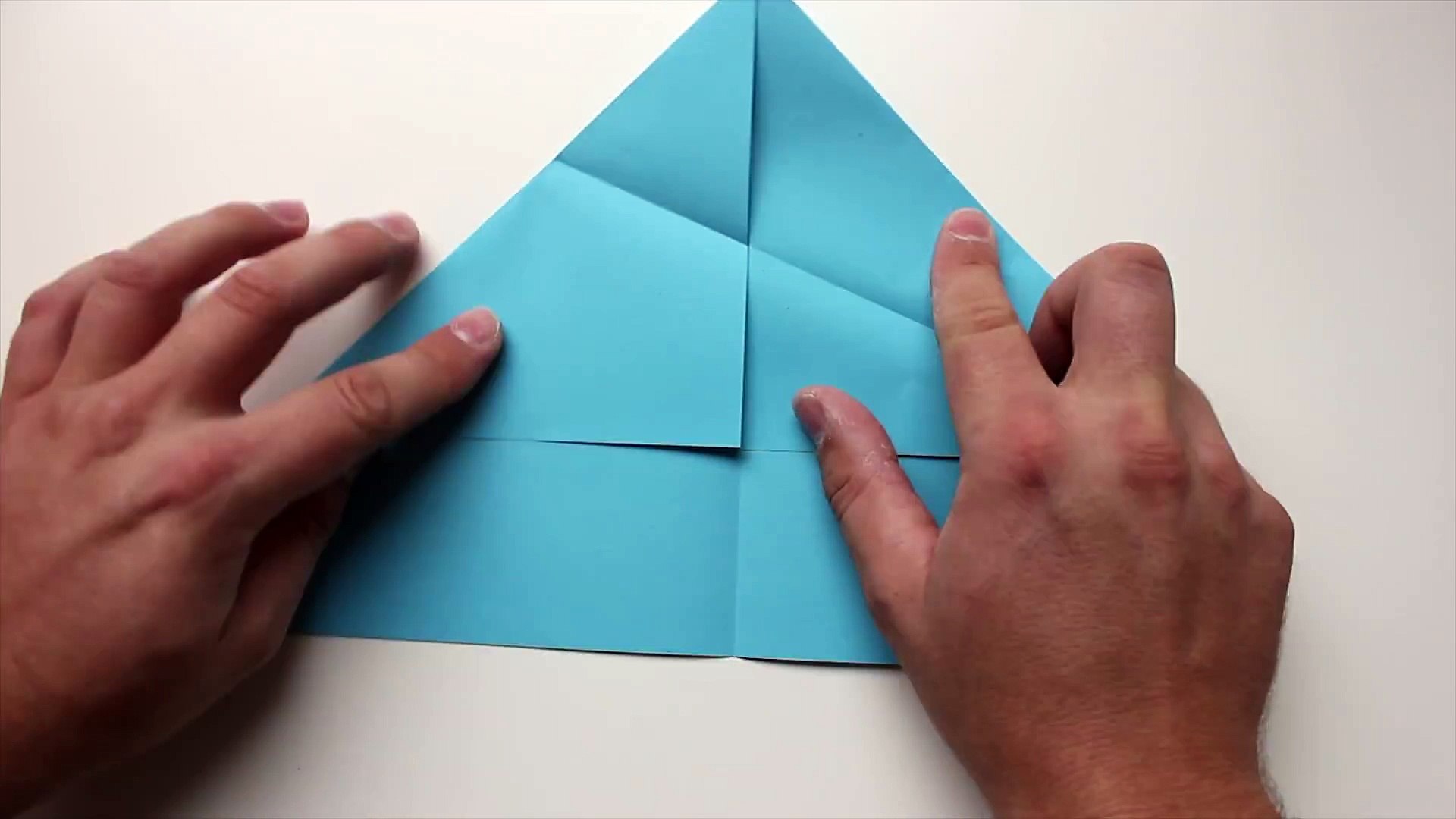 Comment Faire Un Avion En Papier Qui Vole Comme Un Oiseau