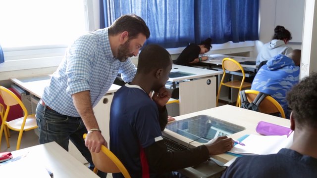 Enseigner/apprendre les lettres avec le numérique
