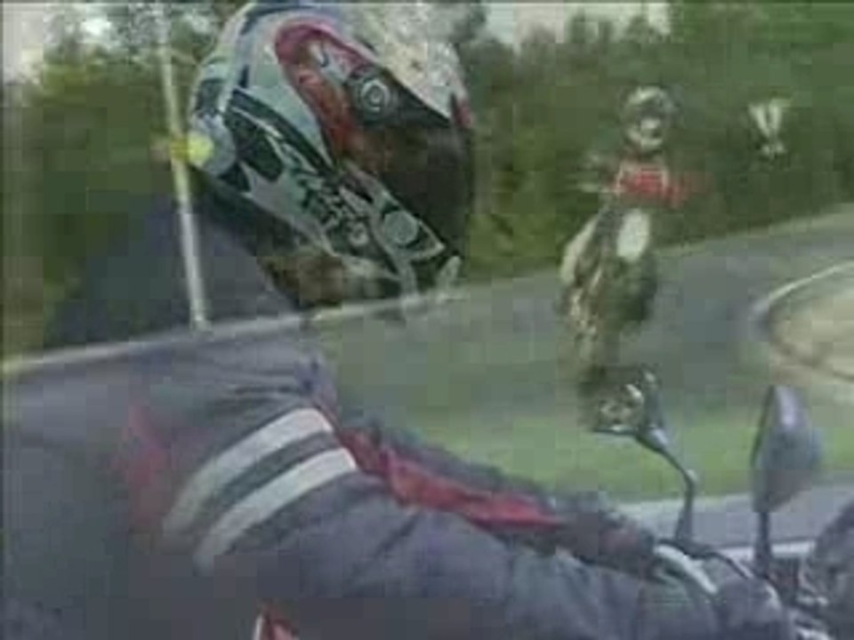 Peanutcrou.com Montage 02 Juillet 2006