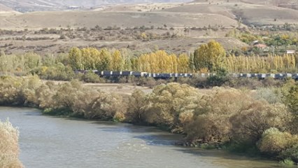 Erzincan'da Yük Treninin Geçişi Sırasında Patlama Meydana Geldi