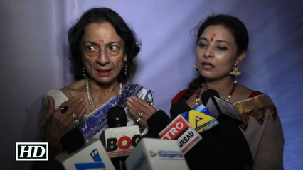 Kajols Mom Tanuja SCOLDS MEDIA At Durga Puja Watch Video