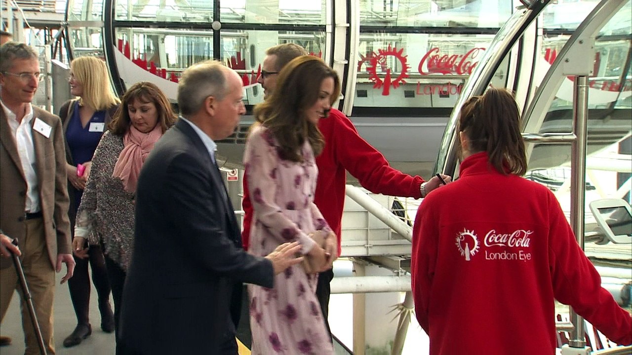 Royals ride London Eye to mark World Mental Health Day