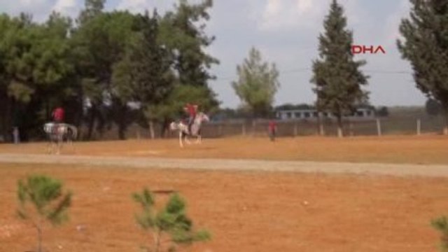 Türkiye'nin En Büyük Geleneksel Okçuluk Müsabakaları Adana'da Yapıldı