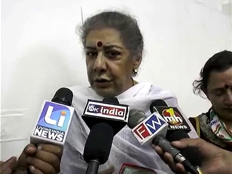 ਬਾਦਲਾਂ ਦੇ ਰਾਜ 'ਚ ਕਿਸਾਨਾਂ ਦੀ ਹਾਲਤ ਬਦ ਤੋਂ ਬਦਤਰ ਹੋ ਗਈ ਹੈ