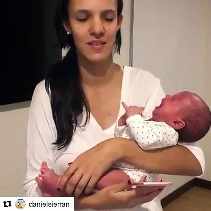 Mira la reacción de este bebé al escuchar "La bicicleta" de de Shakira y Carlos Vives