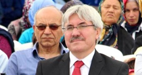 10. Yıl Marşı'nı Yasaklayan Müdüre Soruşturma İzni Çıkmadı!