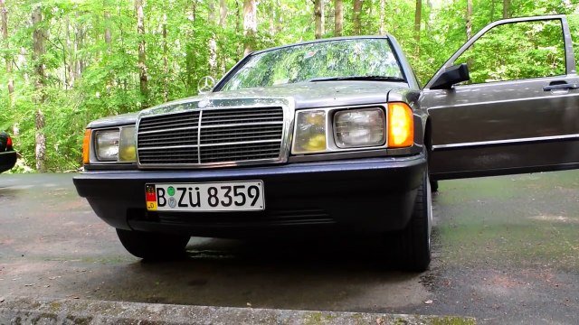 Regular Car Reviews: 1986 Mercedes-Benz 190E