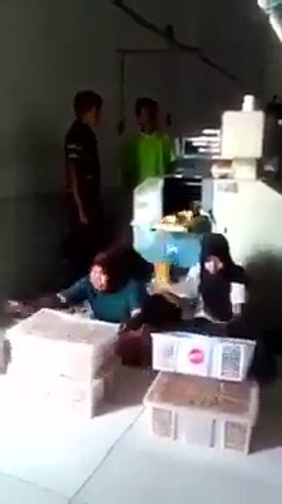 Riescono a lavorare in un modo incredibile! Sono le più veloci e brave