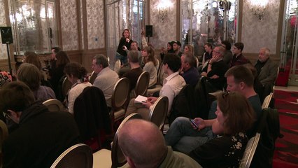 Stone: estadounidenses deben preocuparse por vigilancia masiva