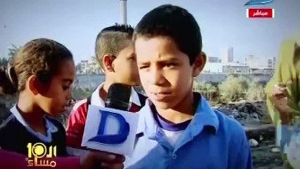 بالفيديو.. طلاب: مش قادرين نشترى شُنَط مدرسة وبنروح بـ"أكياس بلاستيك"