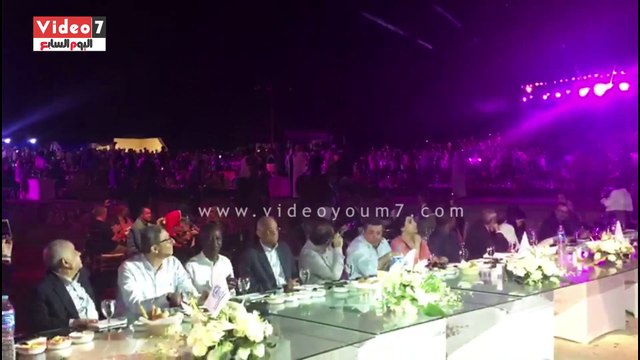 بالفيديو.. رئيس البرلمان الافريقى يحتفل على أنغام بشرة خير