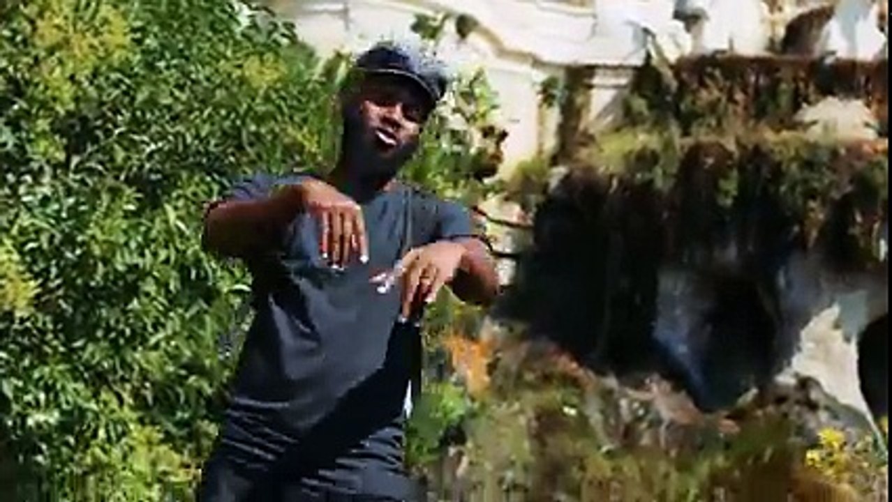 MOH - Nez dans la coco (Remix) [Clip Officiel]