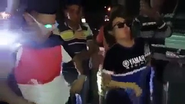 Dance Ey Ey way way -الفيديو الذي كان سببا في انتشار ظاهرة الواي واي