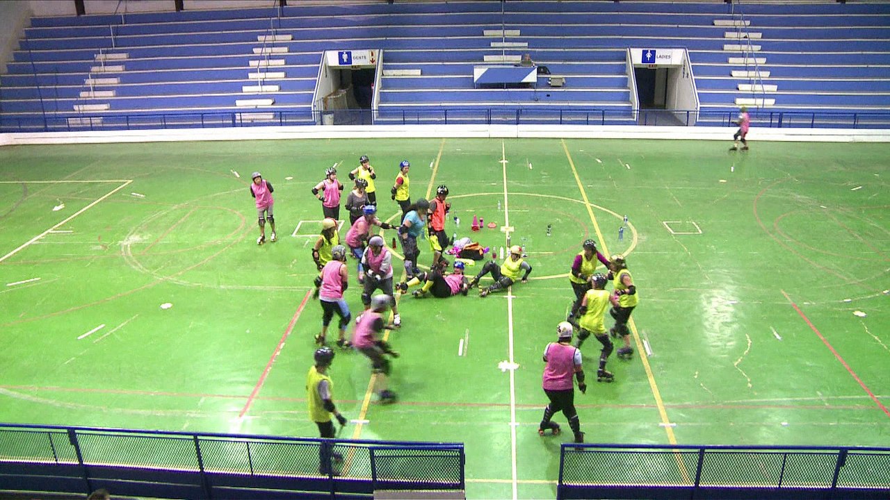 Le roller derby, pour les femmes qui n’ont pas froid aux yeux