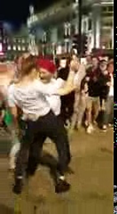 33.Punjabi Dance With English Girl Viral On Social Media