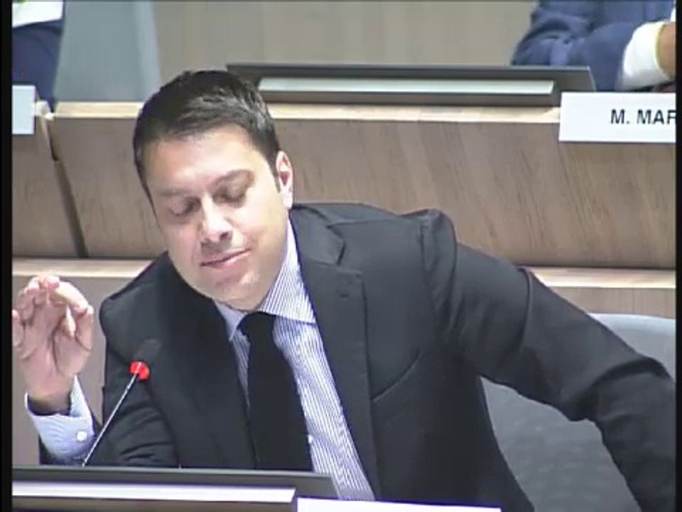 Benoît Payan dénonce l'incroyable hausse des impôts locaux à Marseille