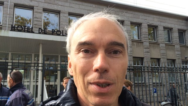 Les policiers lorientais réunis en soutien à Viry-Châtillon